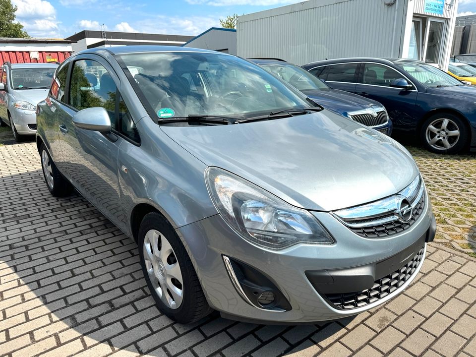 Opel Corsa D Benzin 1.2 BJ. 2013 Klima gepflegt TÜV noch gültig in Wildau