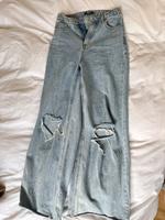 Weite Jeans mit Löchern baggy Gr. 34 - entspricht eher 36 /S blau Berlin - Köpenick Vorschau