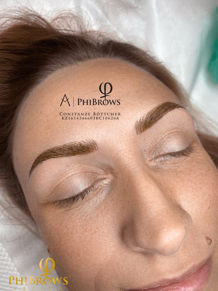 Permanent Make-up/microblading härchenzeichnung in Berlin