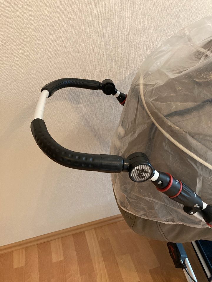 Neuer Preis! Hartan Topline S Kinderwagen in Weener