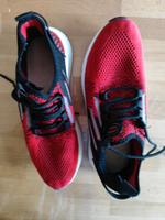 Fast neue Sneakers Nordrhein-Westfalen - Elsdorf Vorschau
