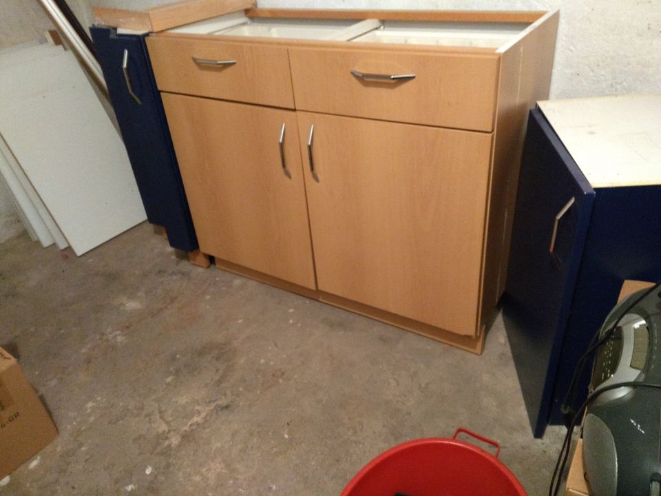 Küchenschrank Hängeschrank blau 50 cm breit zu verschenken in Stein