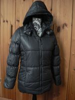 Neu ESPRIT Gr. 164 warme Winter-Jacke Pufferjacke mit Kapuze Hessen - Marburg Vorschau