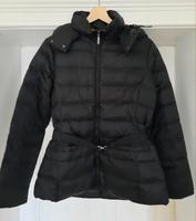 Daunenjacke Benetton schwarz Gr. 36 38 Sachsen - Radebeul Vorschau