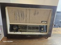 Altes Radio  Retro Röhrenradio Siemes S 64 Baden-Württemberg - Lahr (Schwarzwald) Vorschau