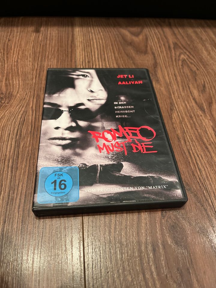 6 DVD Filme (usk 16) in Düsseldorf