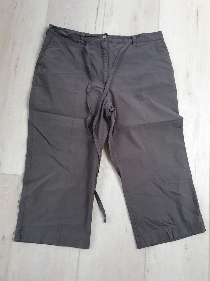 Damen Sommerhose Sommer Hose Größe 46 in Schöneck