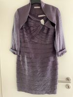 Christian Berg COCKTAIL Kleid Gr. 42 Farbe Lavendel mit Jäckchen Hessen - Mörfelden-Walldorf Vorschau