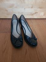 Clarks Pumps, Gr. 38,5, oder 5,5 Nordrhein-Westfalen - Hagen Vorschau