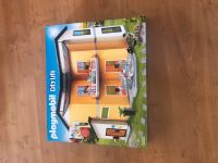 Playmobil Sammlung City Life Haus mit Zubehör 9266 Bayern - Großmehring Vorschau