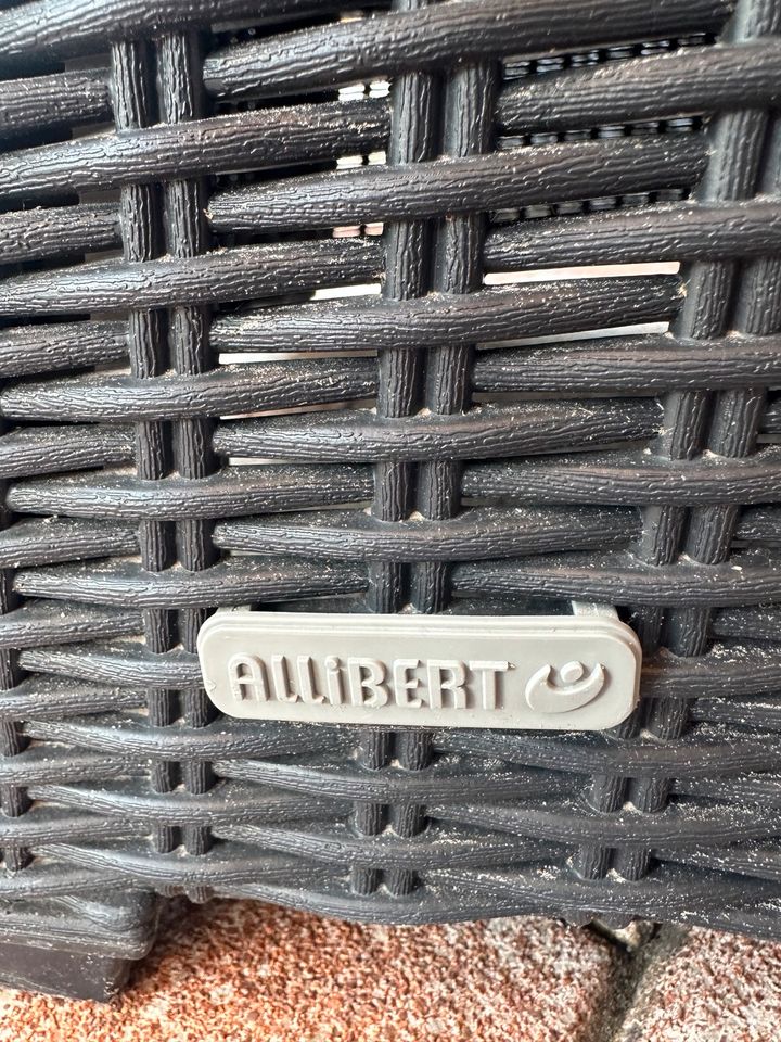 Rattan Sitzlounge Anthrazit mit Auflagen von Allibert in Sande