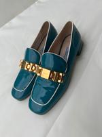 Prada Slipper Gr .38 Türkis NEU Bayern - Alzenau Vorschau