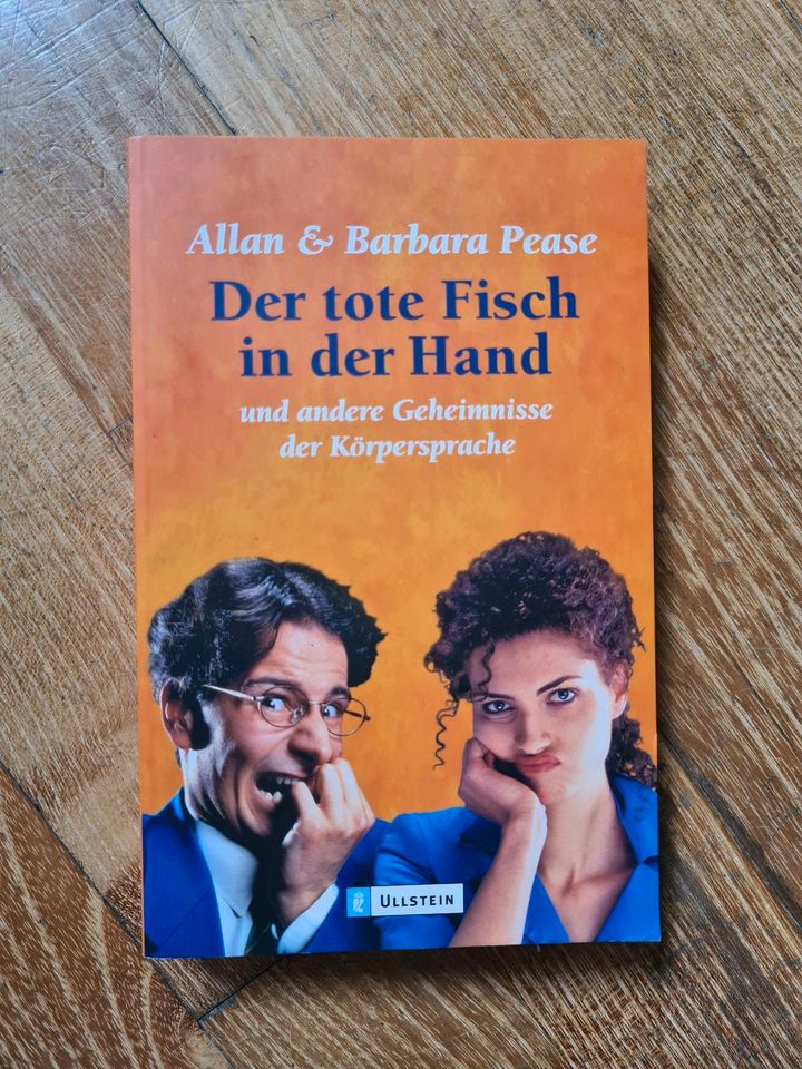 Der tote Fisch in der Hand Geheimnisse der Körpersprache Pease in Wiesbaden