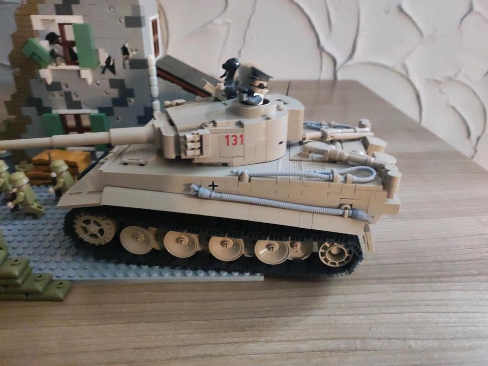 Klemmbausteine WW2 Soldaten Figuren Armee Panzer Tiger in Mayen