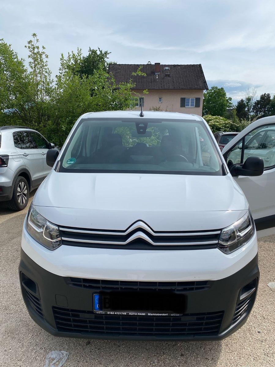 Abbildung des Autos Citroën Berlingo M Pure …