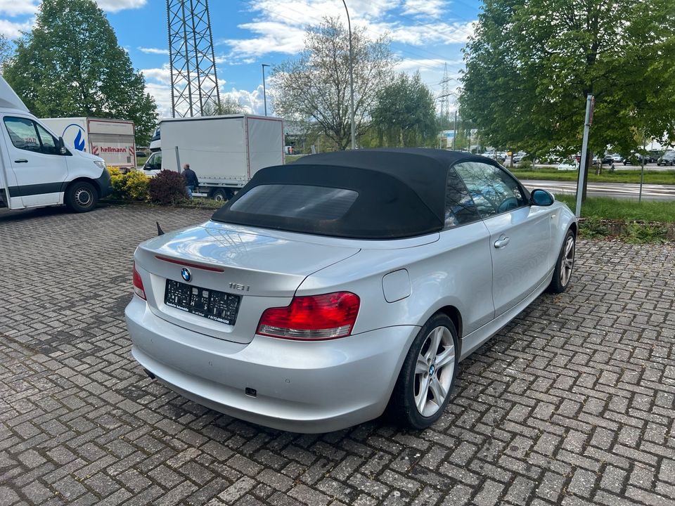 BMW 118i  Cabrio in Ensdorf