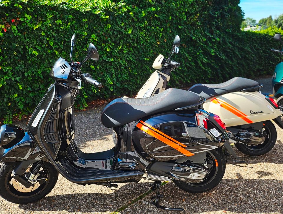 Vespa GTV 300 Keyless ABS ASR NEU 2 Jahre Garantie in Leverkusen