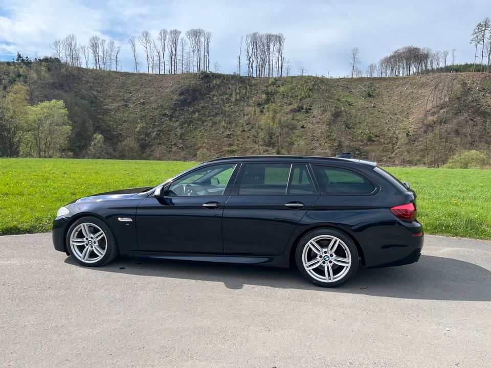 BMW M550D XDrive Touring F11 LCI M550 Diesel HU neu in Arnsberg