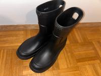 Crocs Gummistiefel in schwarz Gr. 41/42 (M8) wie neu Berlin - Zehlendorf Vorschau