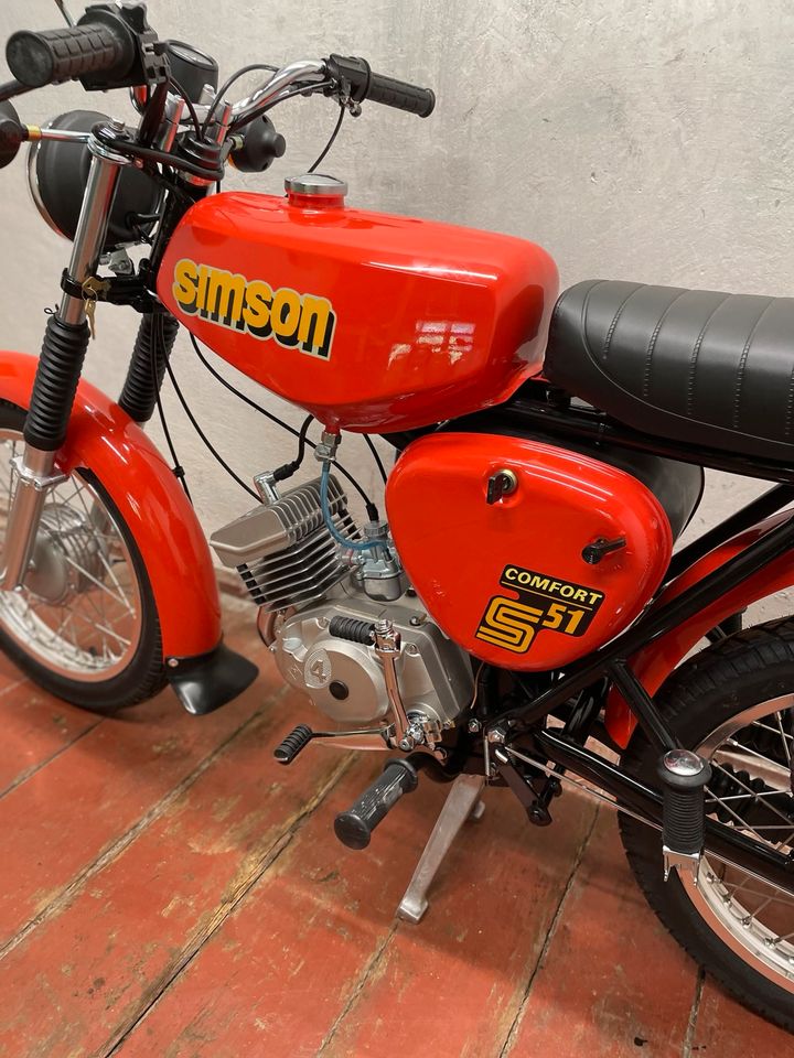 Simson S51 Comfort NEUAUFBAU Ratenkauf Papiere 4 Gang Vape DDR in Werdau