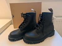 *Boots*Dr.Martens"Stiefel-schwarz*1xgetagen* Hessen - Felsberg Vorschau