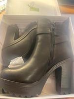 Damen Stiefel Bayern - Mantel Vorschau