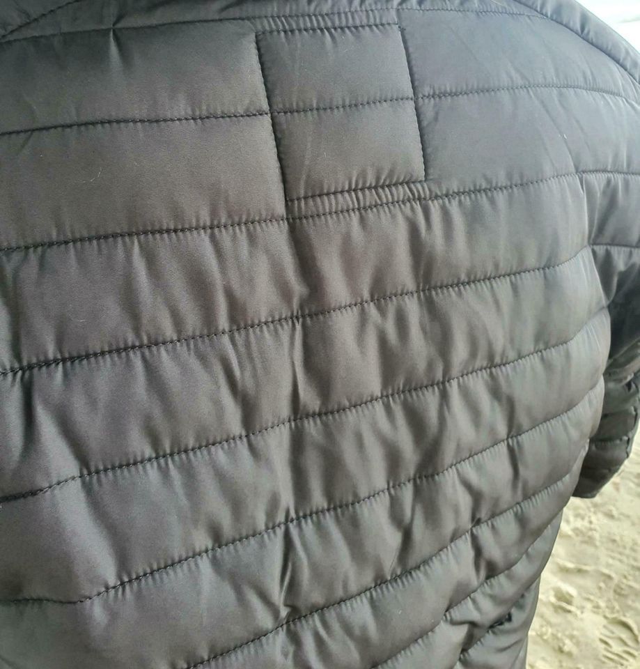 Neu Herrenjacke Jacke Steppjacke Gr. M in Bielefeld