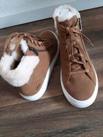 Ugg Boots 41 Chesternut Neu Nordrhein-Westfalen - Elsdorf Vorschau