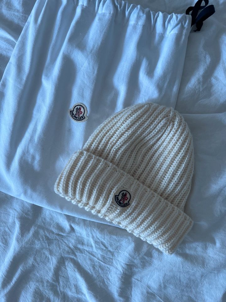 Moncler Mütze/ Beanie in München