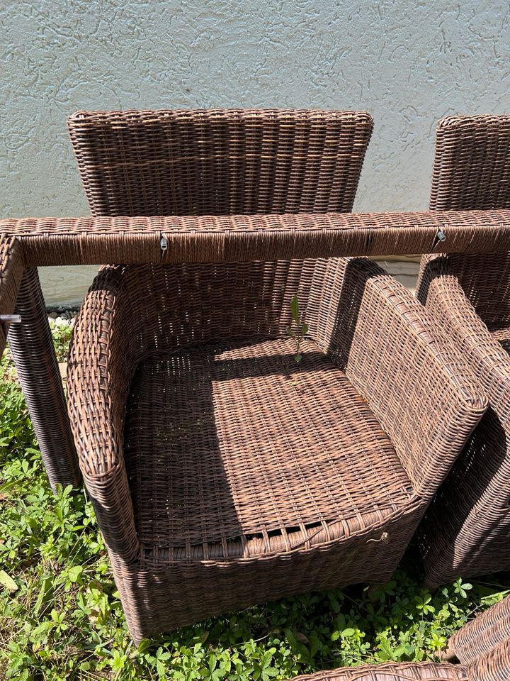 Gartentisch Set Rattan Milchglas ca. 200x100 (evtl mit Lieferung) in Marbach am Neckar