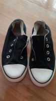 Stoffschuhe Freizeitschuhe Sneakers Chucks Größe 30 Baden-Württemberg - Reutlingen Vorschau