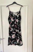 Kleid Sommerkleid Trägerkleid Blumen Größe 34 ungetragen Berlin - Steglitz Vorschau