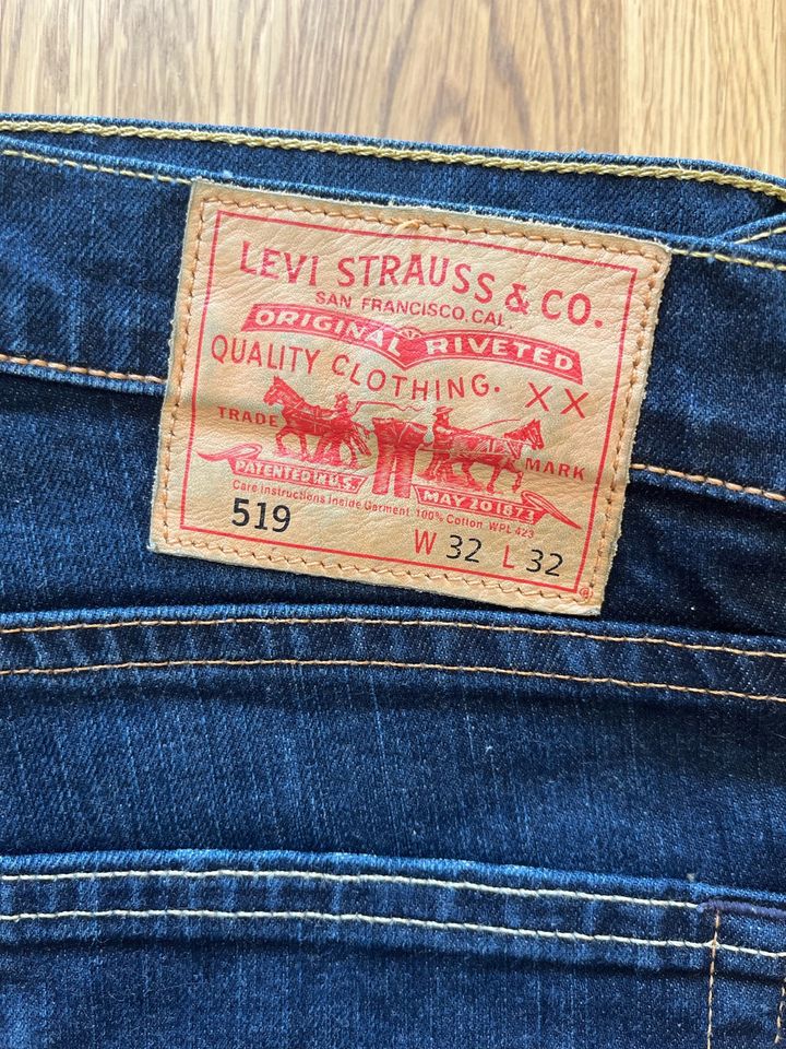 Levis 519 extreme skinny jeans W32 / L32 in Berlin