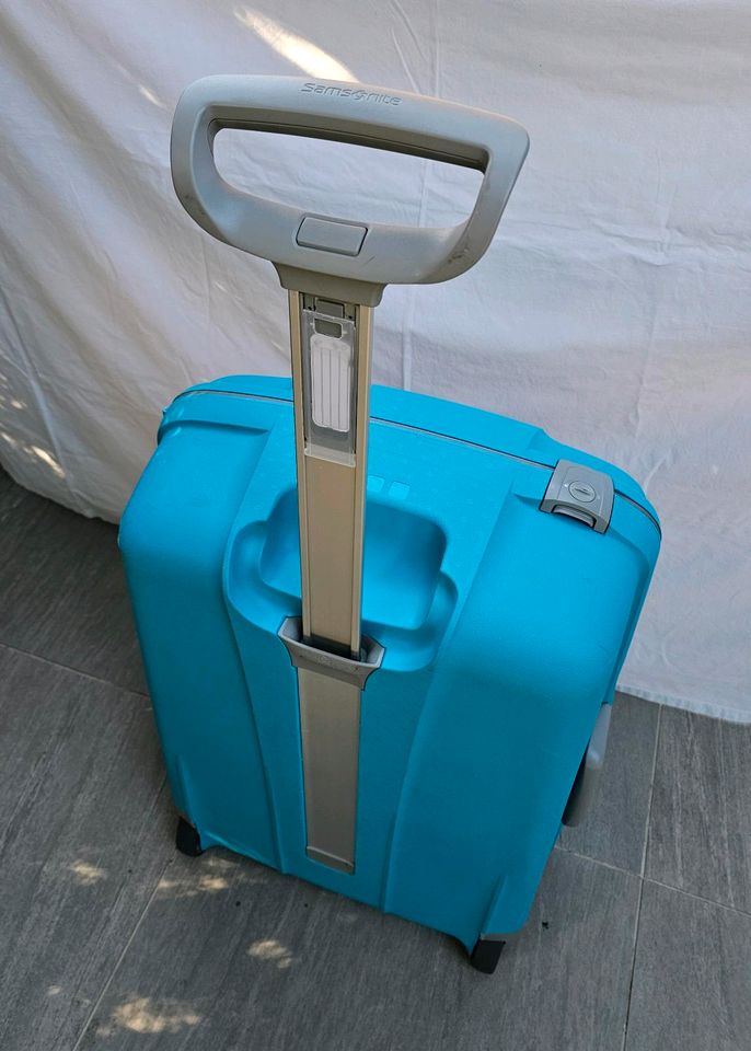 Samsonite Aeris Upright 71cm Koffer türkis/ himmelblau in Wölfersheim