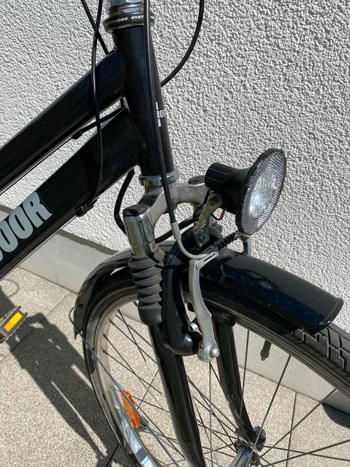 28 Zoll Damen Fahrrad in Hildesheim