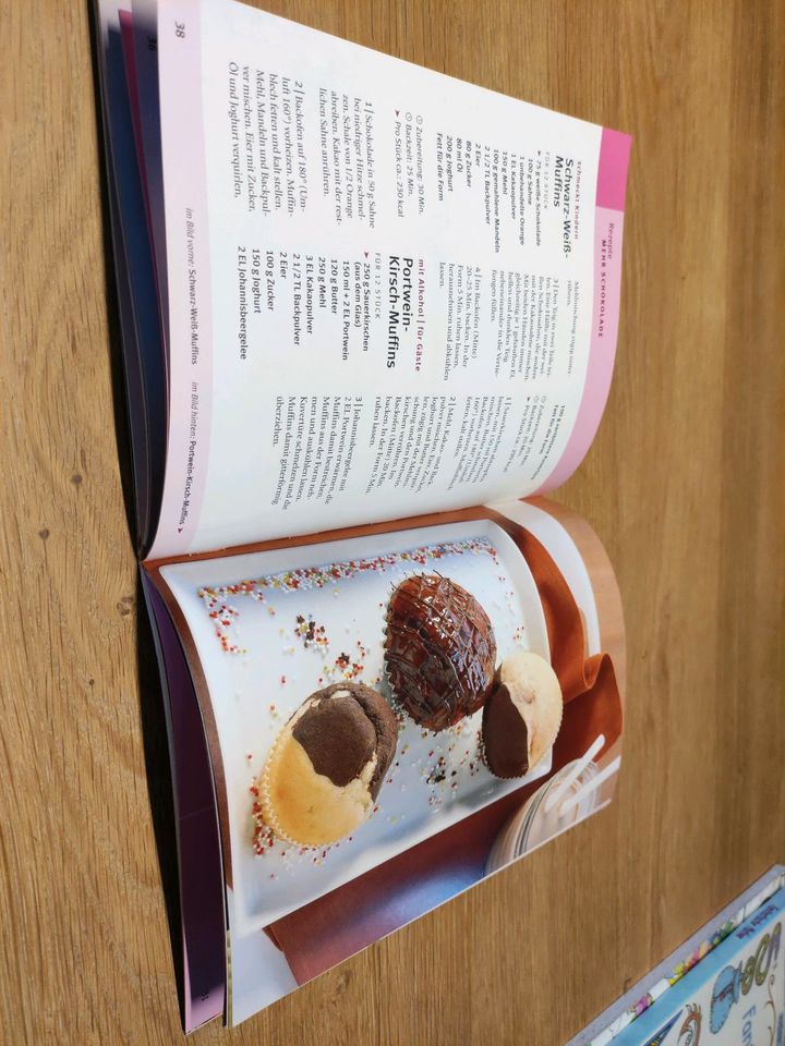 Muffins backbuch mehr neue Muffins kleine Kuchen großer Genuss 60 in Hof (Saale)