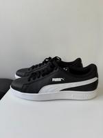 NEUE ADIDAS Leder-Sneakers, Schuhe, Größe 43, schwarz Frankfurt am Main - Kalbach Vorschau
