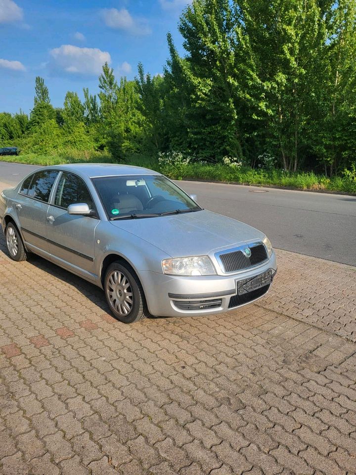 Skoda Superb 2.0 in Pattensen