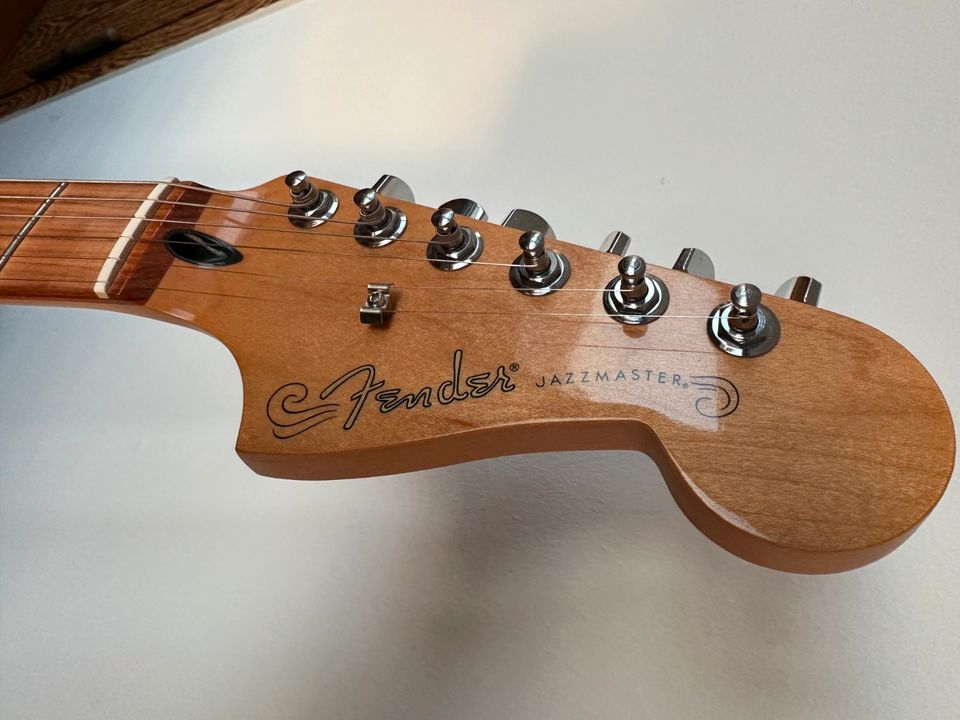 FENDER Player Jazzmaster PF 3-Color Sunburst NEUWERTIG in Hardheim