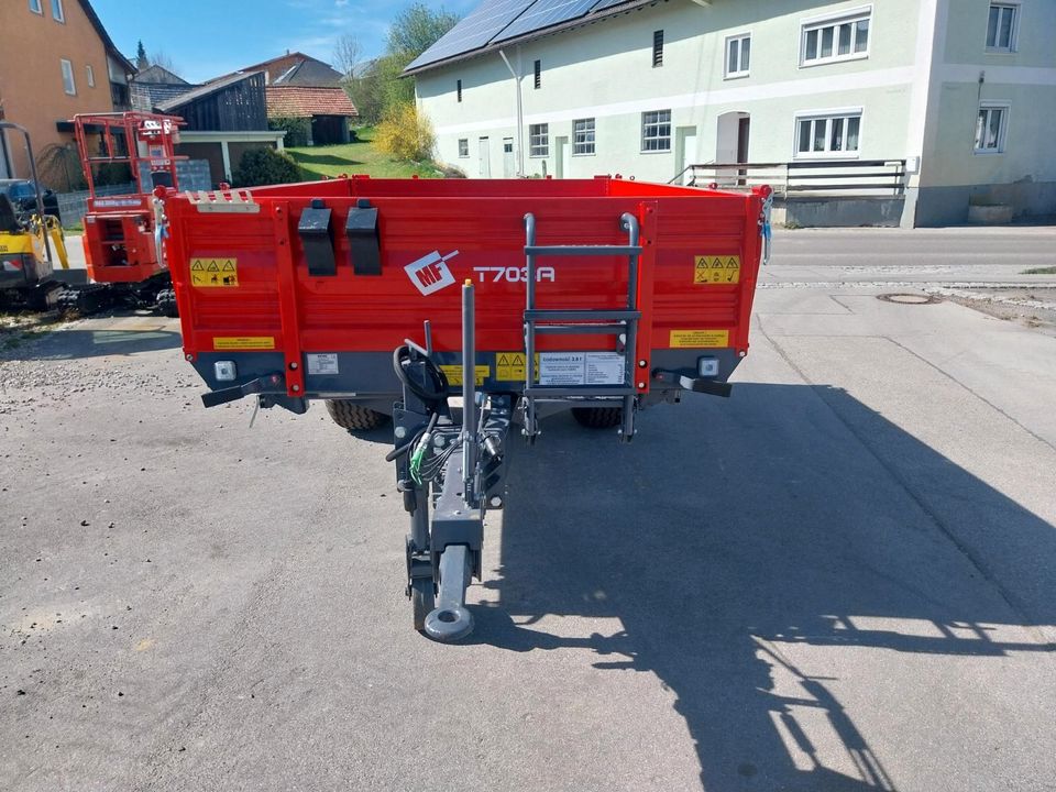 3 Seitenkipper Kipper 5,5to Metal Fach T-703 Anhänger Fliegl in Stetten