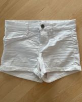 Weiße Hotpants kurze Sommer Shorts von H&M, Gr. 34 Hessen - Herborn Vorschau