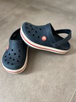 Crocs dunkelblau Gr. 32-33 München - Laim Vorschau