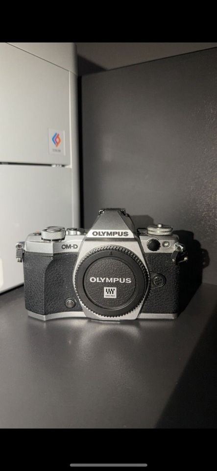 Olympus OM-D E-Mark II Gebraucht TOP Vom Händler in Gelsenkirchen