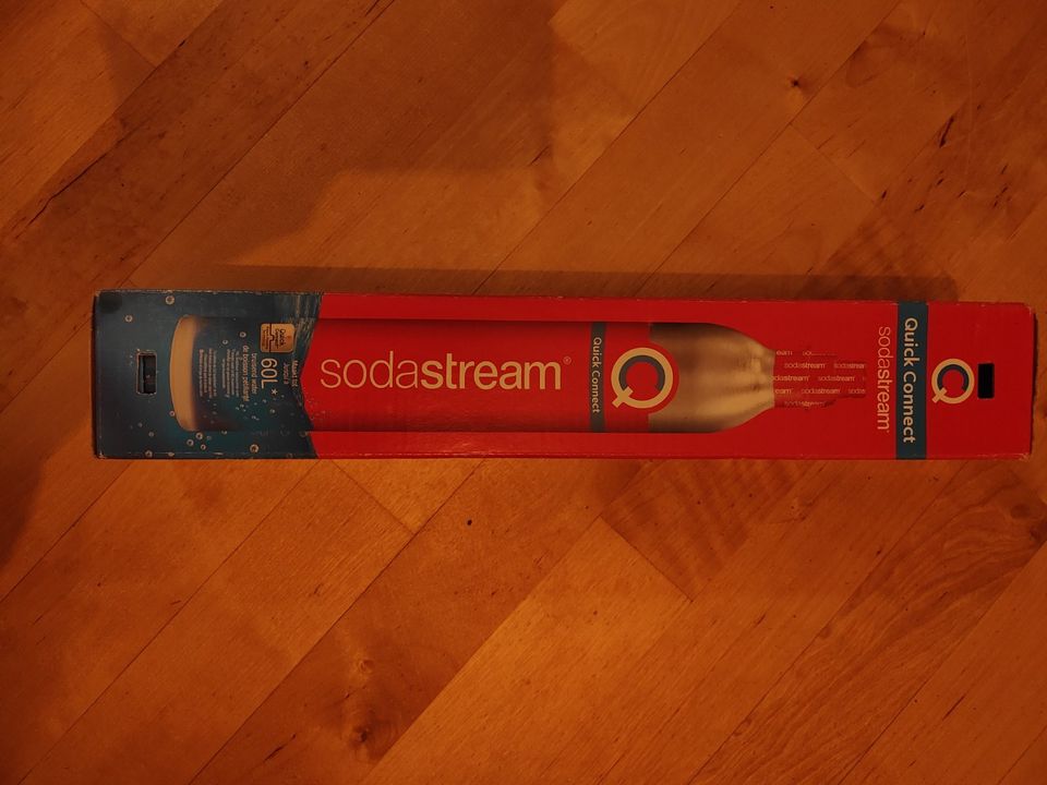 Volle und unbenutzte SodaStream Kartusche in Tübingen