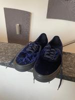 Dunkelblaue Samt-/Velour-Vans // Neu Innenstadt - Köln Altstadt Vorschau