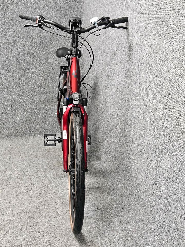 Cube Supreme Pro, Nur 193km gefahren, Bosch/ 625wh NEUWERTIG in Frankfurt am Main