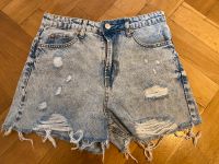 Stradivarius Jeans Shorts ripped München - Schwabing-West Vorschau