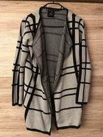 Grau Schwarzer Cardigan Bershka Bayern - Baldham Vorschau