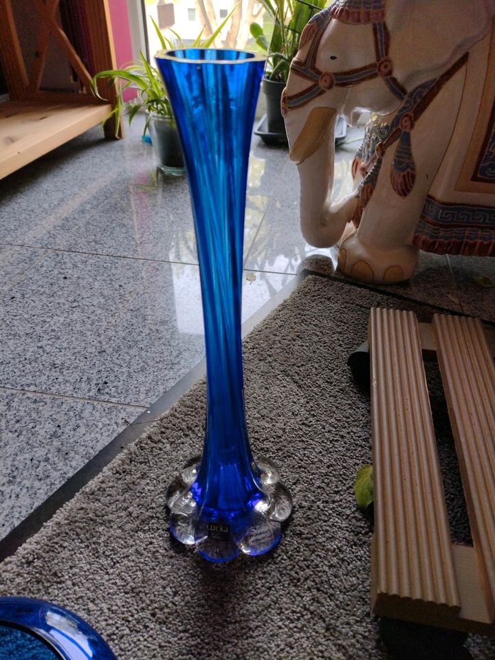 Vase + Schale blau in Göttingen
