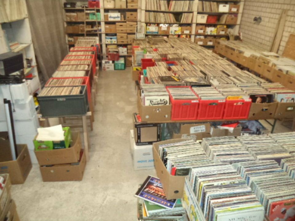 über 40.000 Schallplatten Sammlung/ Lager LP Single Maxies in Verden
